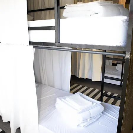 Bombarda 51 - & Hostel *